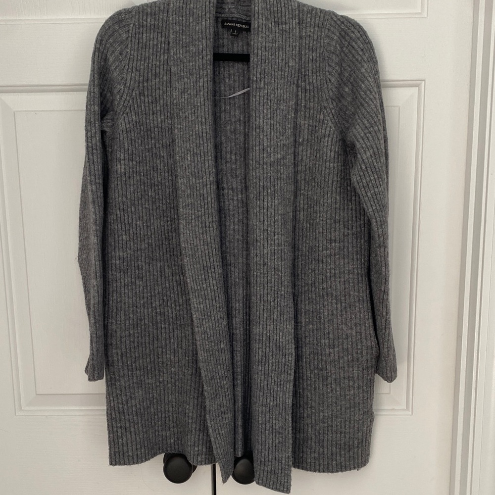 Banana Republic Charcoal Ribbed Cardigan